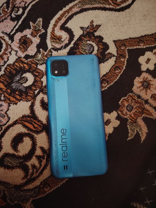 Realme c 11 holati biroz ogirroq lkn qotmasdan ish leydi remont kerak.