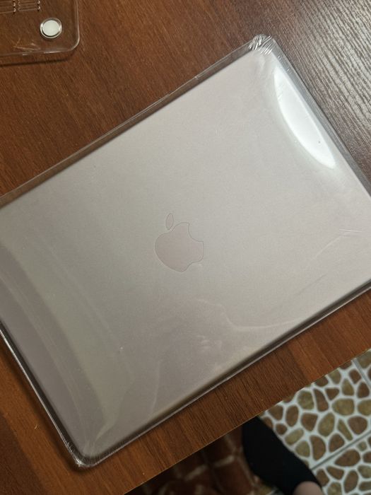 Чехол Macbook Air 13 до 13.3" прозрачный