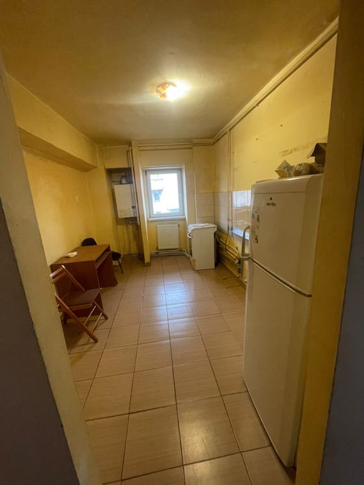 P.F. Vind ap 3 camere decomandate marasti centru