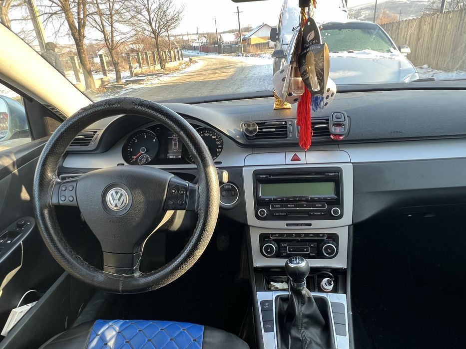 Pasat b6 anul 2009 luna 10