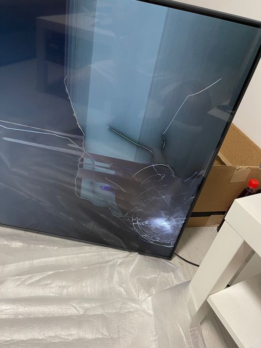 Televizor Samsung UE55DU8572U