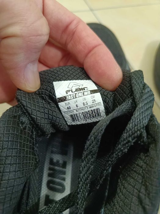 Маратонки FLAIR номер 40