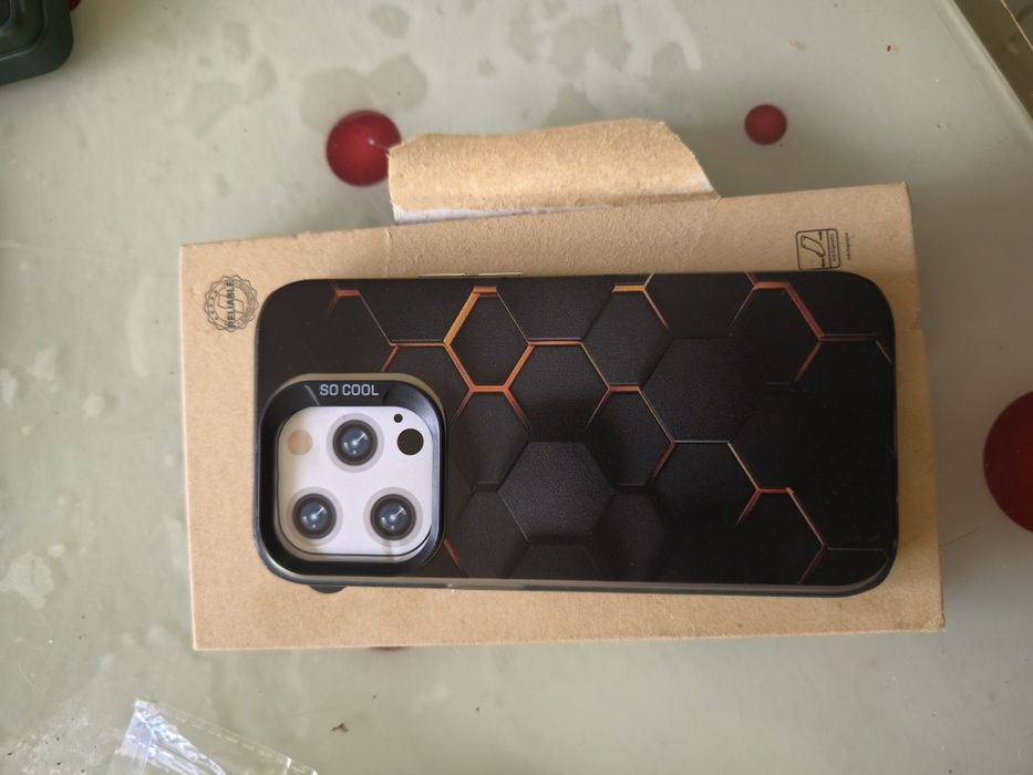 Калъфи и протектори iPhone 14 Pro