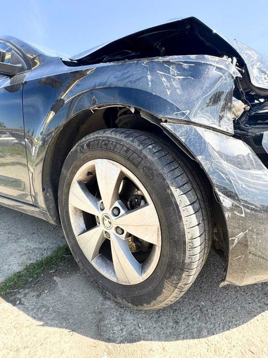 Skoda Octavia 3 avariat / lovit