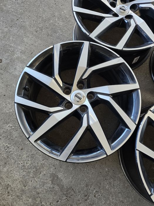 Джанти 18 / 5х108 - Volvo s60, v60 и др. 5x108