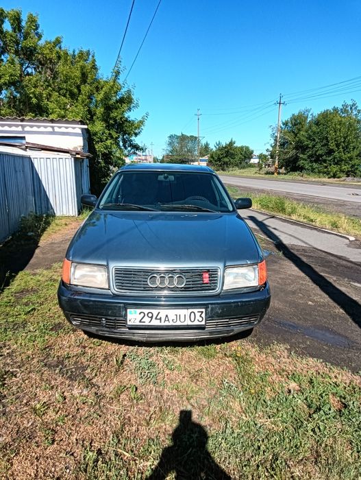 Продам Ауди 100С41992года Седан