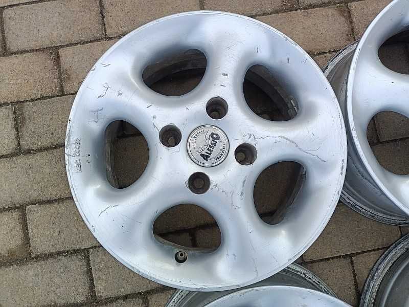 Продам оригинальные легкосплавные диски "Alessio"