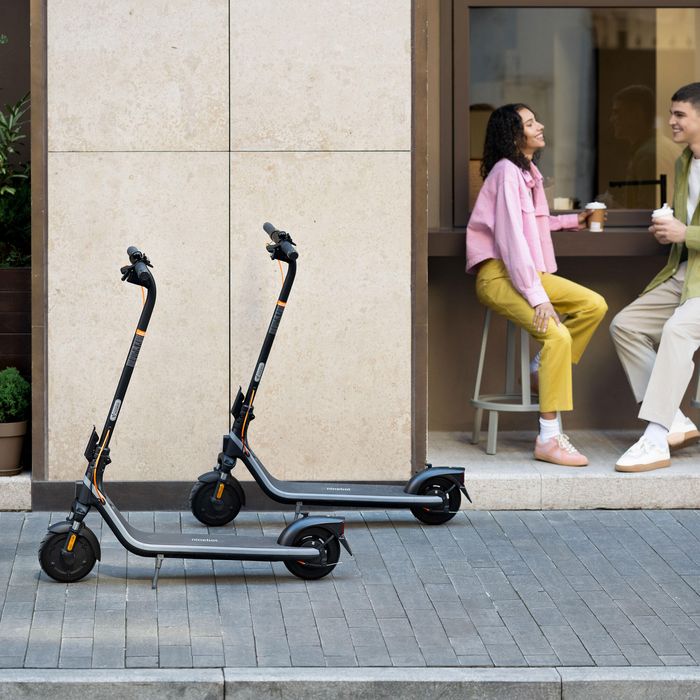 Trotinetă electrică Ninebot E2 Plus Ii - produs resigilat Decathlon