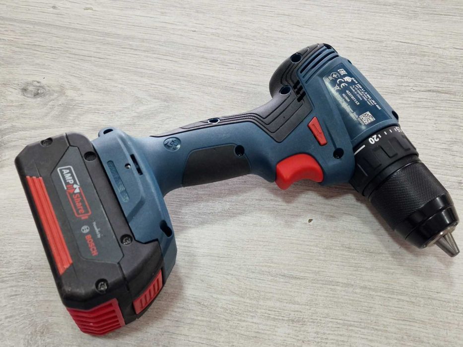 Акумулаторен безчетков винтоверт Bosch GSR 185-LI