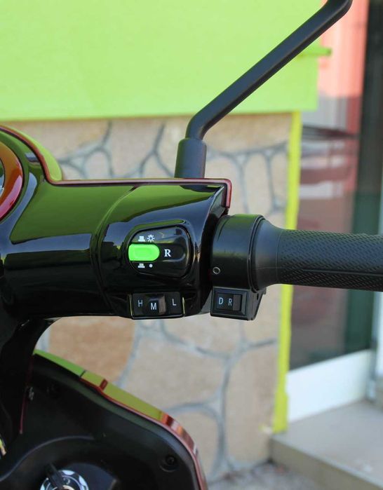 Електрическа Четириколка Max Motors FM4 1500W RED