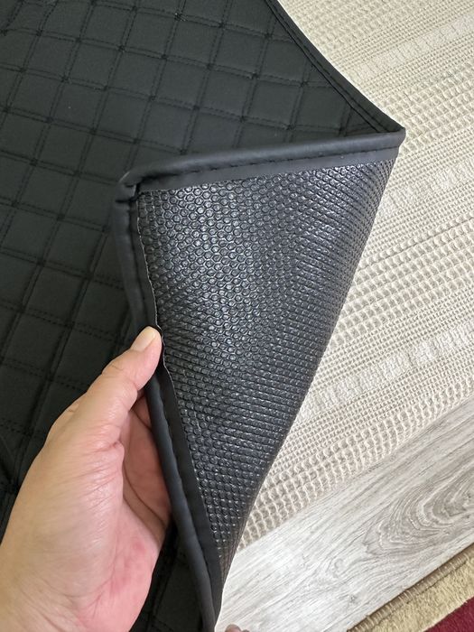 коврик в багажник