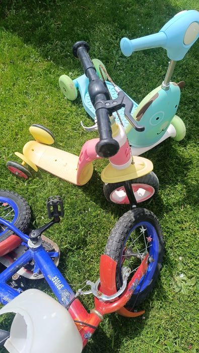 Vând bicicleta trotineta elefant căluț cu 4 roti