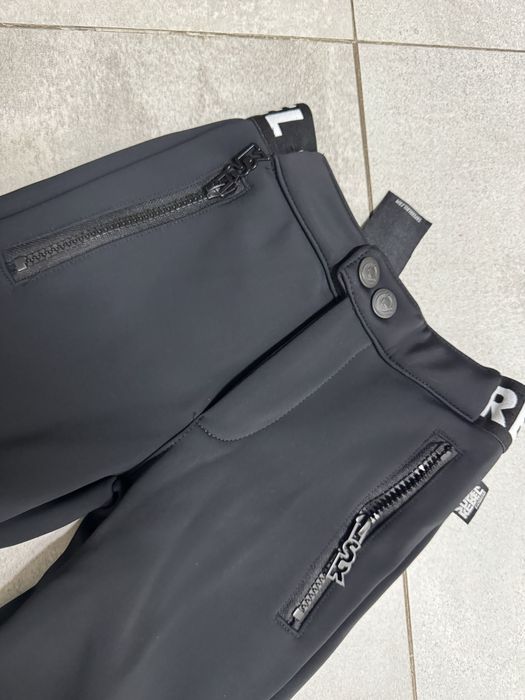 Geaca + pantaloni ski + bluza + manusi copii