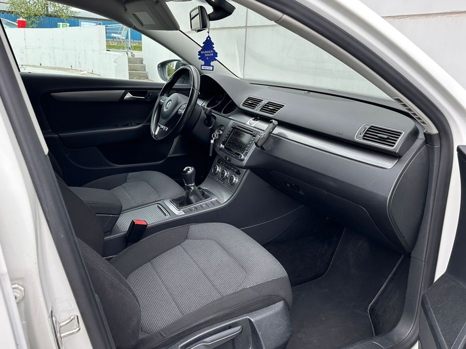 Volkswagen Passat B7 An 2014 Motor 2.0 Diesel 140cp Euro5
