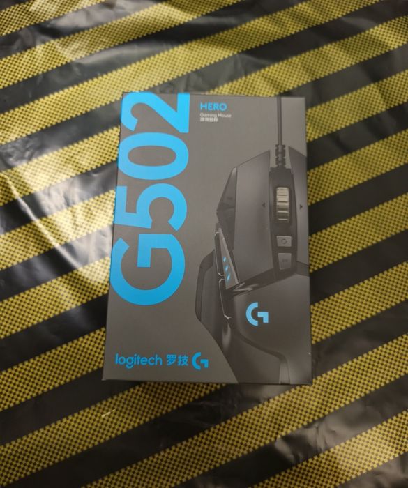 Новая мышка Logitech G502 Hero