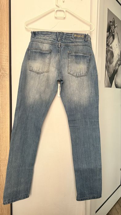 Мъжки дънки размер 30