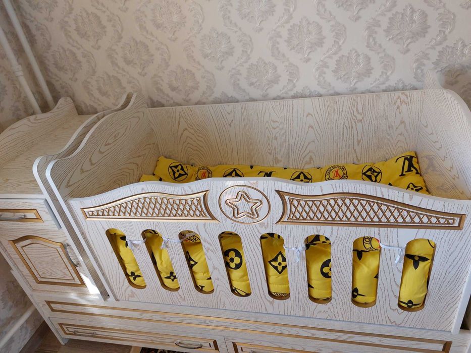 Kravat detskiy. SROCHNO!