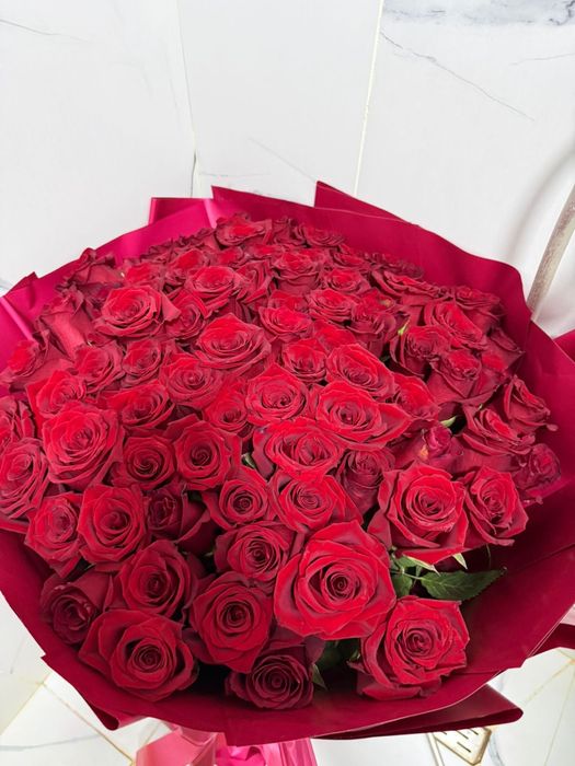 101 роза, красные, свежие