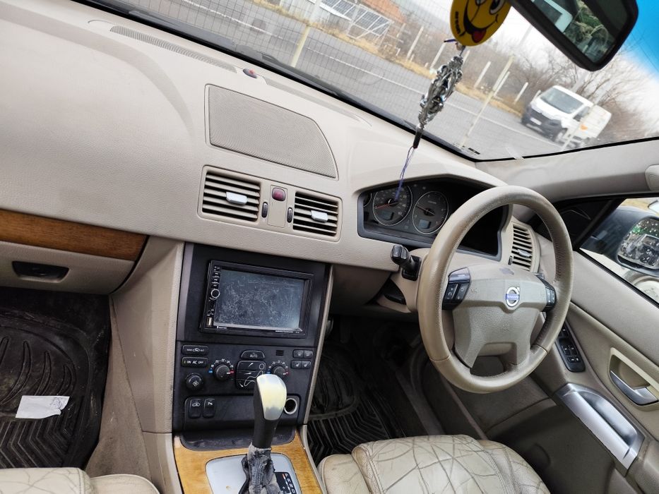 Volvo xc90 2.4-163кс