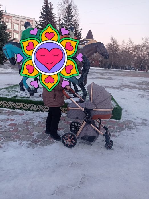 Срочно продам зимнюю коляску.