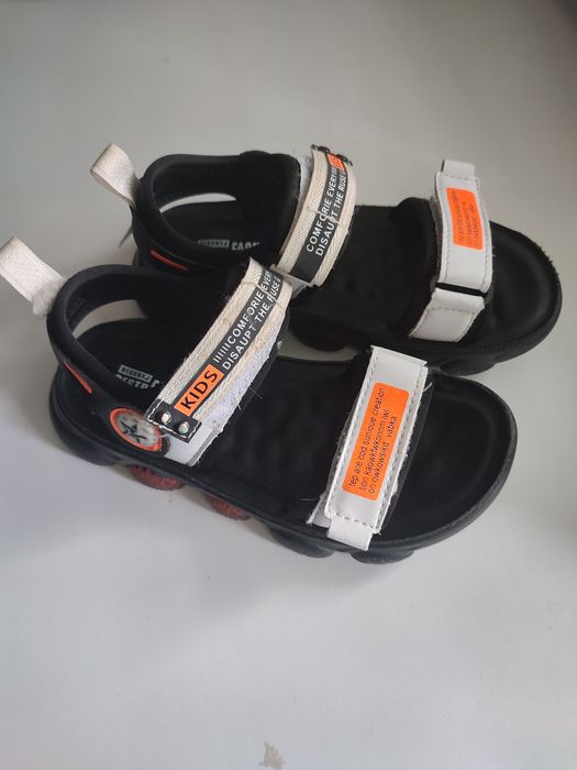 Сандали на мальчика