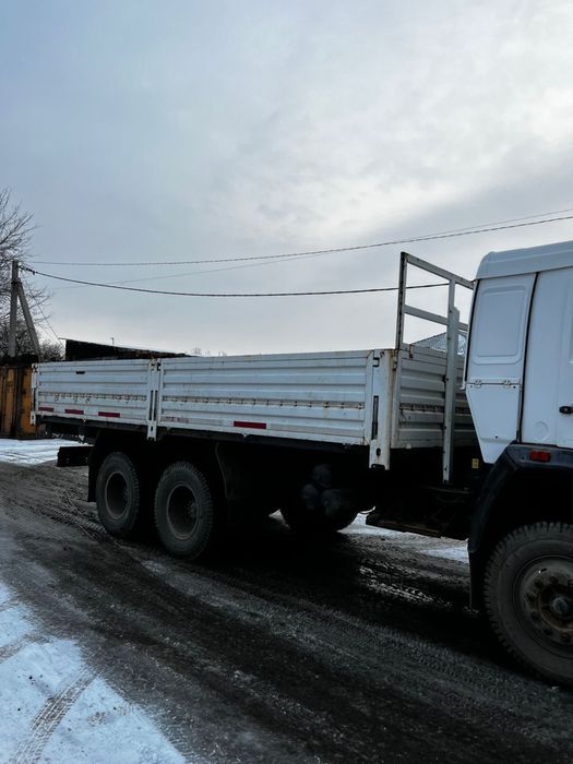 Продаю бортовой кузов камаза