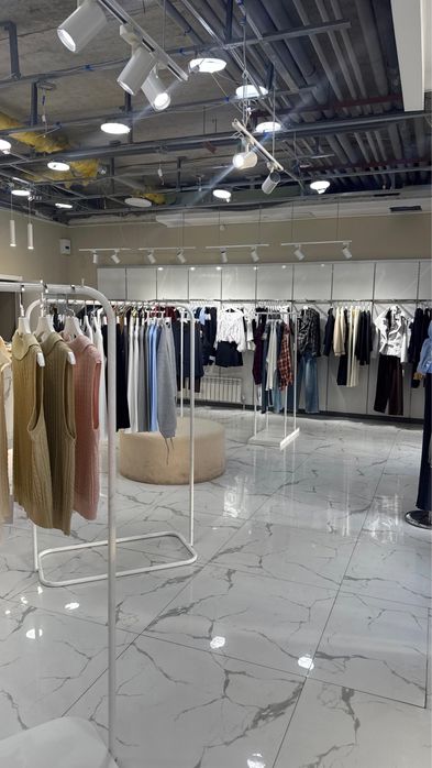 Сдается помещение под магазин одежды