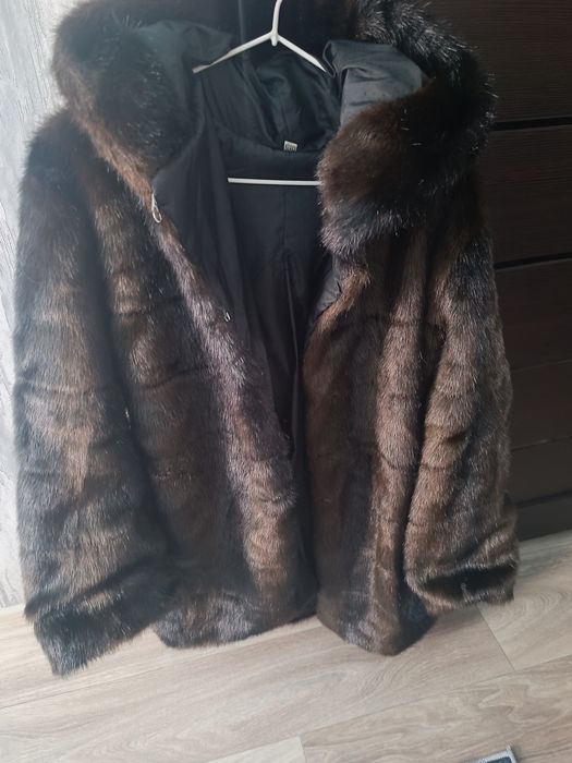 Продам современную шубку.