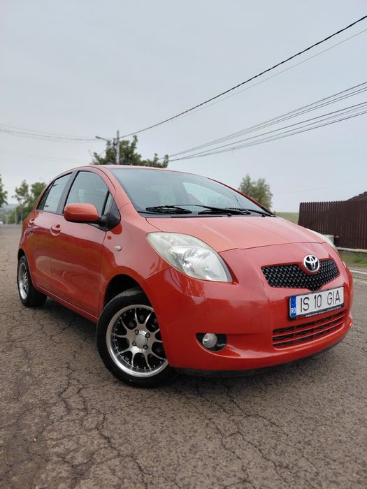 Toyota Yaris Automata 1.3 benzina ! Stare impecabila mecanic si estetic ,itp nou 06 2027 !