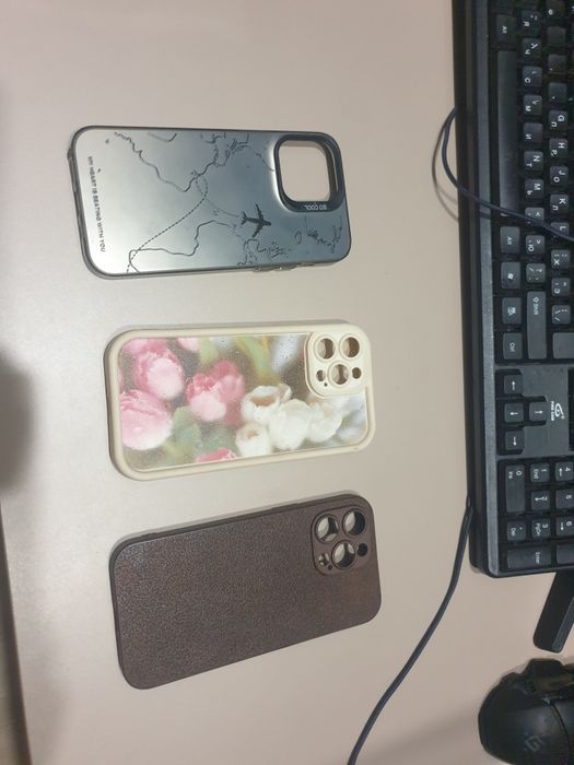Чехлы для iphone 13  и 14