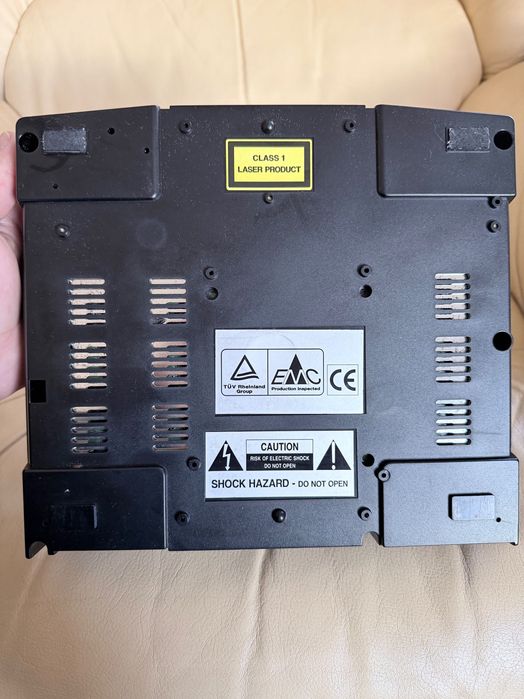 Sega Saturn MK1 в кутия + волан в кутия