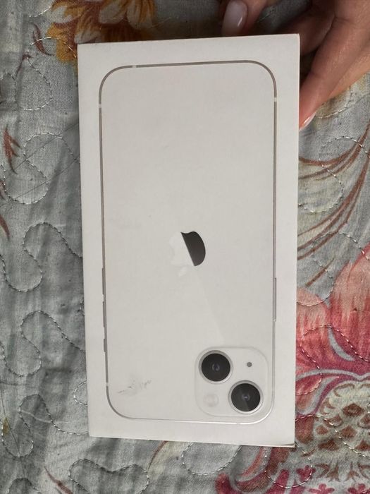 iPhone 13 с гарантией