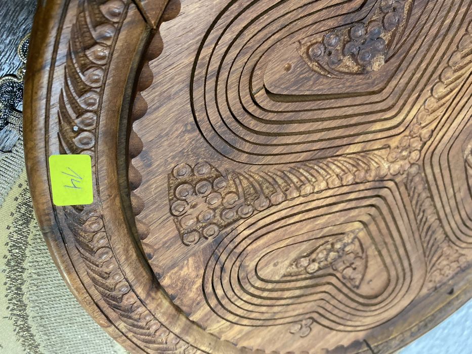 Ръчно резбована тикова фруктиера поднос Англия 1960-те