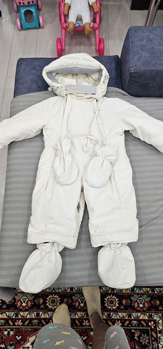 Продам комбинезон зимний