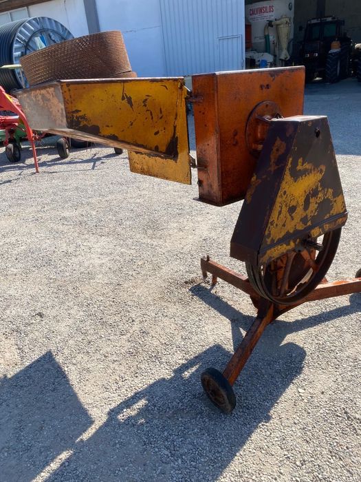 Moara italiana profesionala cereale