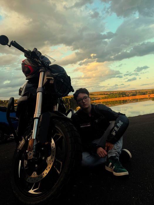 Motocicletă Zontes 125