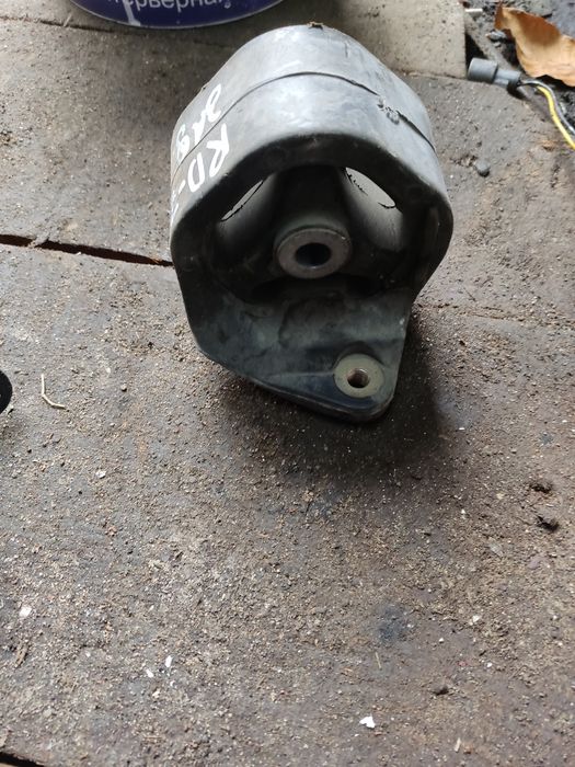 Подушка двигателя Honda CR-V rd5-rd7