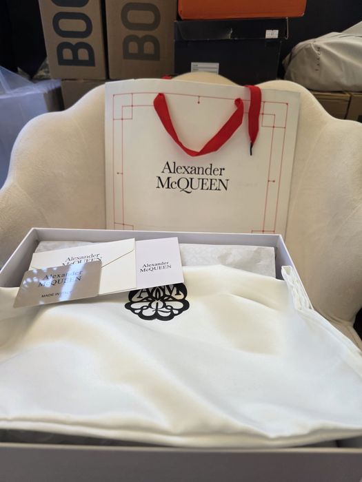 Adidasi Alexander Mcqueen premium