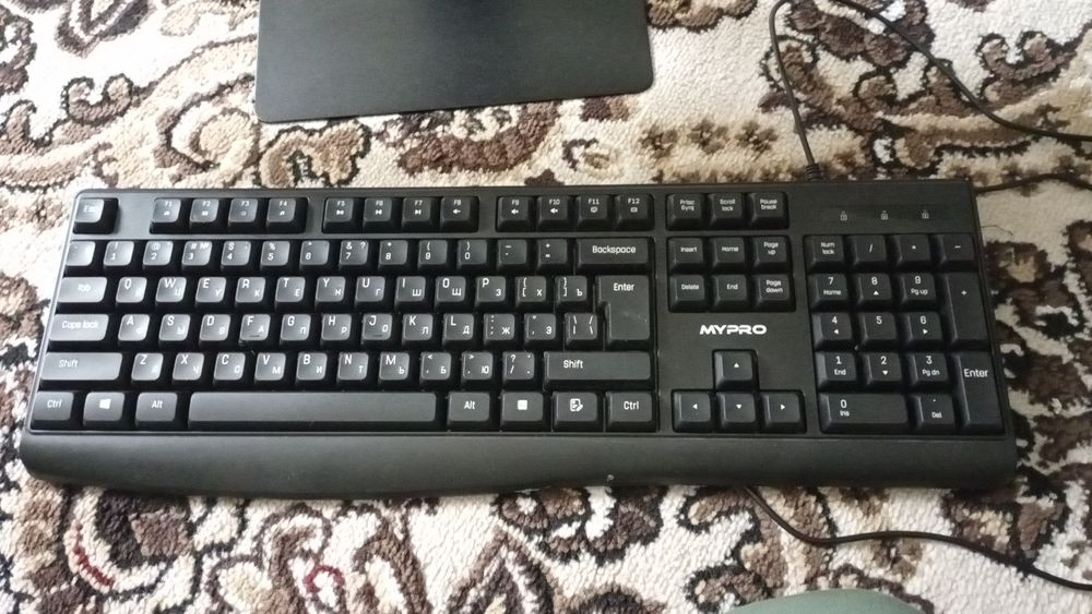 KOMPYUTER Sotiboling