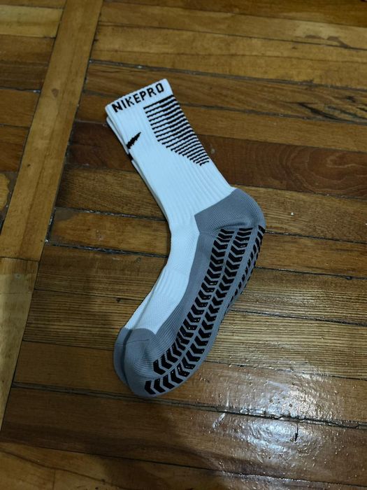 Спортивные носки.