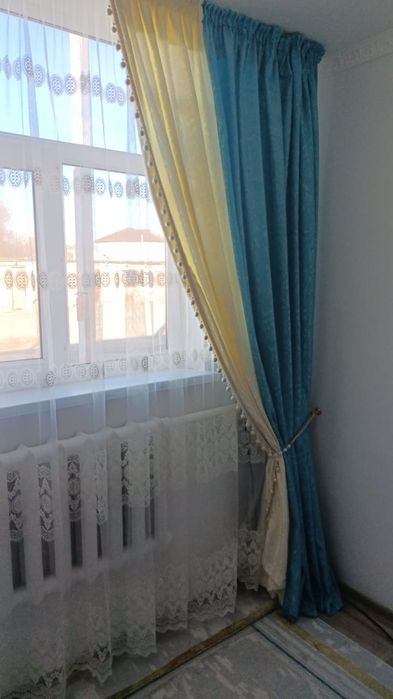 Продам шторы в отличном состояние