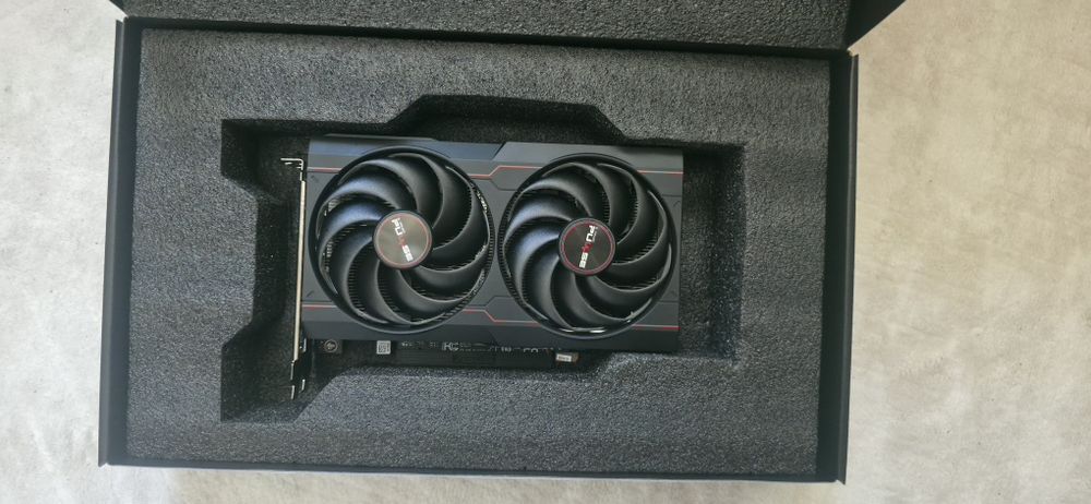 Видеокарта - RX 6600