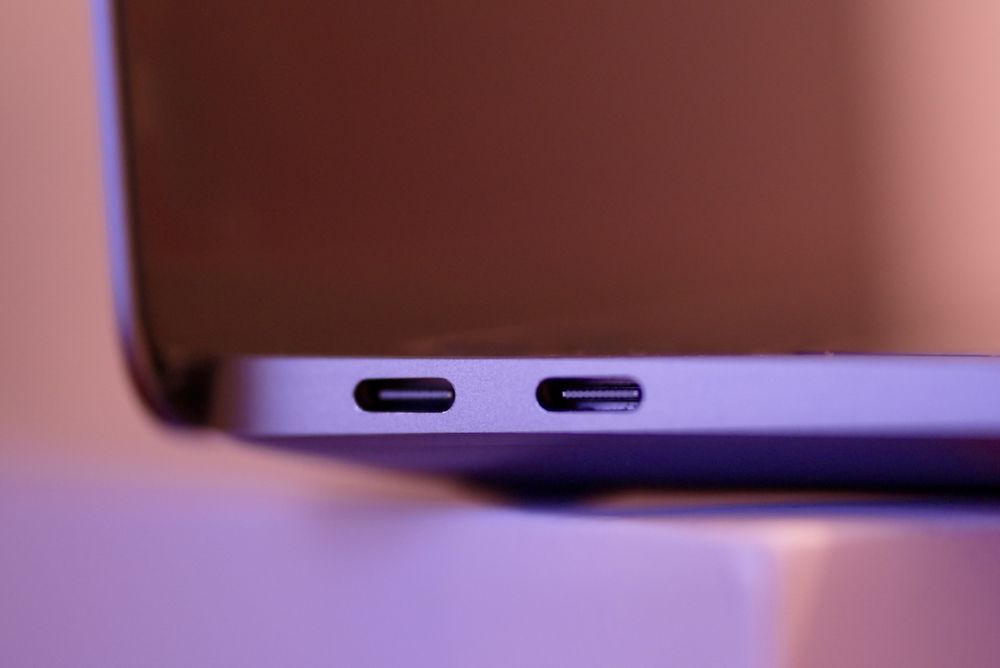 MACBOOK AIR на чипе M1