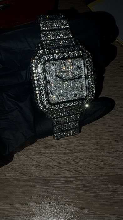 Часовник Cartier