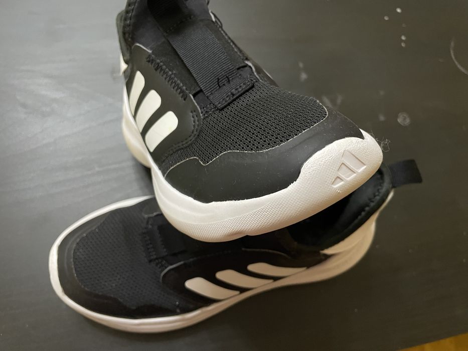 Adidas copii marime  33,5