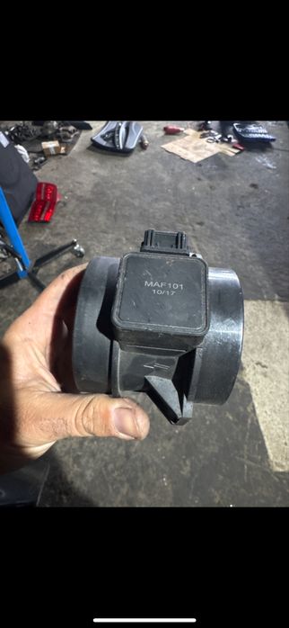 Дебитомер бмв е46 6  цил бензин