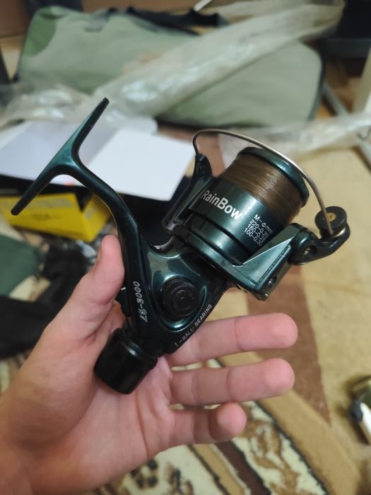 Vand mulinete pentru pescuit