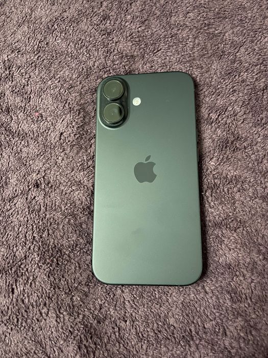 Продам айфон 16 !