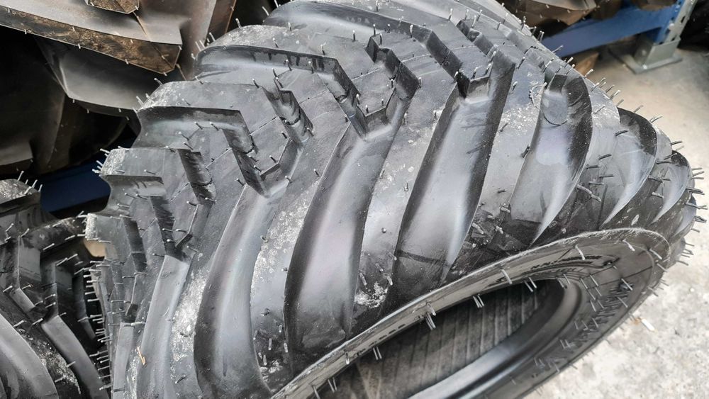 Cauciucuri noi 400/60-15.5 marca ATF cu 18PLY anvelope tractiune DISC