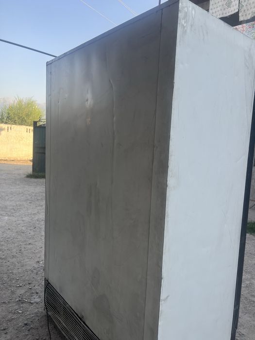 витринный холодильник